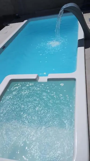 Casa Com 3 Quartos Com Piscina Com Hidromassagem Porto Seguro 0*,  Brazil